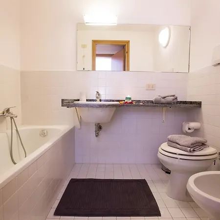 Appartement Gaeta Vista Lago San Siro (Lombardy)